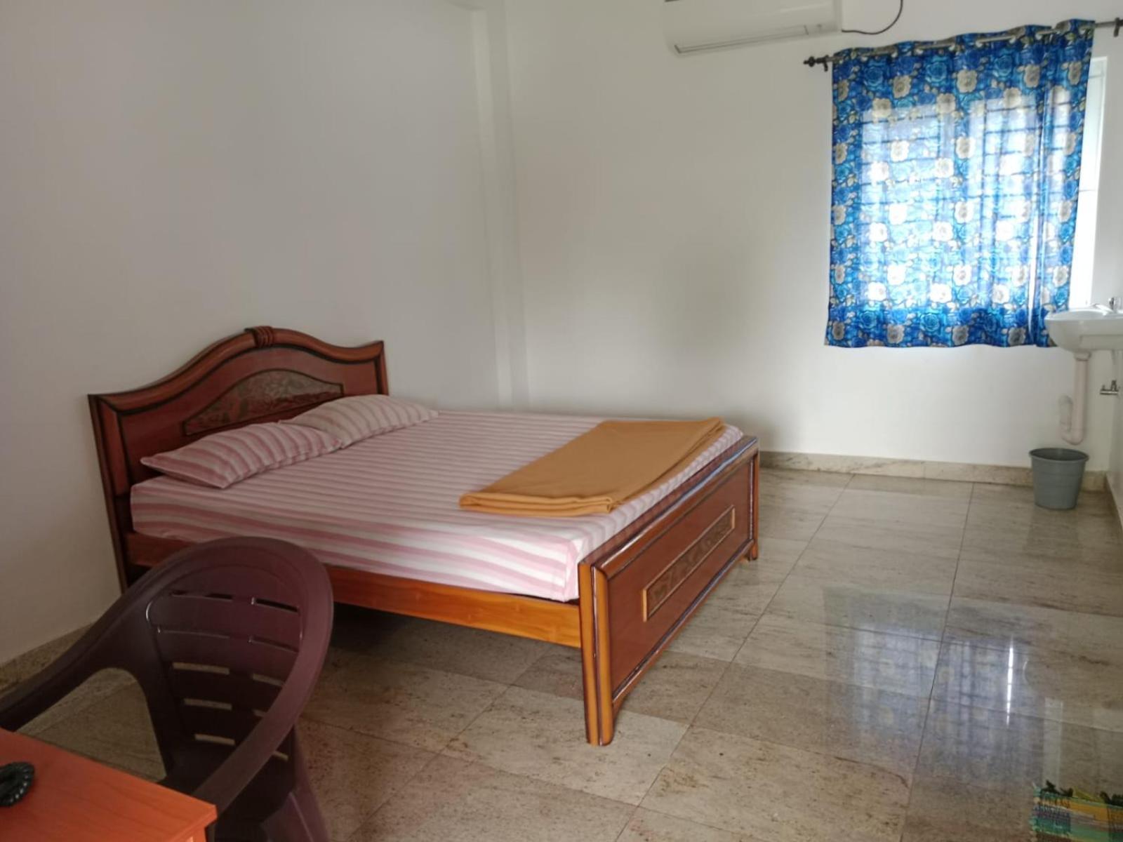 Urc Lodge Perundurai Eksteriør bilde